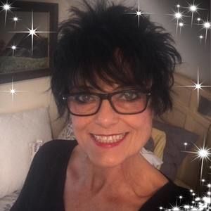 Meet your Posher, Myrna